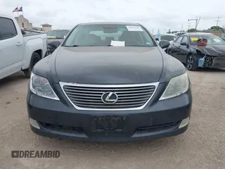 2007 Lexus LS 460 L с VIN JTHGL46F475000913, выставлен на аукционе IAAI как лот 41878241 с пробегом 241 359 миль миль и . История ставок и продаж доступна на DreamBid. Изображение 12.