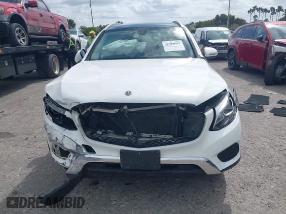 2018 Mercedes-Benz GLC with VIN WDC0G4KB0JV079007, listed as a IAAI auction lot 41910987 with 78,192 mi miles. Bid and sale history available at carsss.com. Image 12.