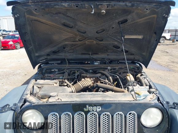 2008 Jeep Wrangler Unlimited X with VIN 1J4GA39148L500904, listed as a IAAI auction lot 42434386 with 195,997 mi miles and . Bid and sale history available at DreamBid. Image 10.