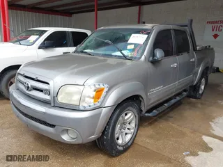 2005 Toyota Tundra SR5 with VIN 5TBDT44135S472483, listed as a IAAI auction lot 41589790 with 245,319 mi miles. Bid and sale history available at carsss.com. Image 18.