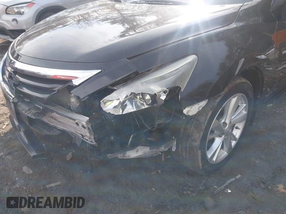 2014 Nissan Altima S with VIN 1N4AL3AP1EC291452, listed as a IAAI auction lot 41642953 with 177,117 mi miles and . Bid and sale history available at DreamBid. Image 6.