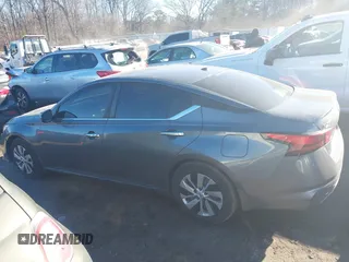 2019 Nissan Altima S with VIN 1N4BL4BV7KC100457, listed as a IAAI auction lot 41682304 with 42,703 mi miles and . Bid and sale history available at carsss.com. Image 14.