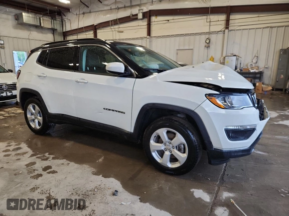 2020 Jeep Compass Latitude z VIN 3C4NJDBB5LT175411, wystawiony jako Copart lot #62606565 z przebiegiem 44 523 mil mil oraz Szkoda całkowita • Salvage title. Historia ofert i sprzedaży dostępna na DreamBid. Obrazek 4.
