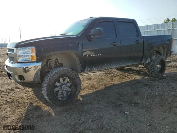 2012 Chevrolet Silverado 1500 LT with VIN 1GCPKSE72CF196471, listed as a Copart auction lot 62027004 with 149,218 mi miles and Salvage Title. Bid and sale history available at carsss.com. Image 1.