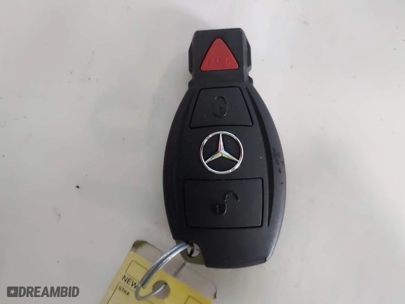 2008 Mercedes-Benz M-Class 3.5L with VIN 4JGBB86E28A358948, listed as a IAAI auction lot 41957435 with 118,810 mi miles. Bid and sale history available at carsss.com. Image 11.