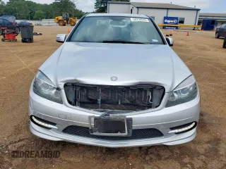 2011 Mercedes-Benz C 350 Sport z VIN WDDGF5GB3BR165689, wystawiony jako Copart lot #58238945 z przebiegiem 131 224 mil mil oraz Szkoda całkowita • Salvage title. Historia ofert i sprzedaży dostępna na DreamBid. Obrazek 5.