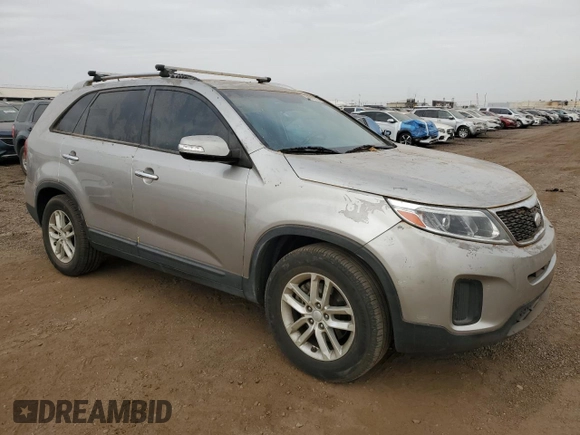 2014 Kia Sorento LX with VIN 5XYKT4A79EG525448, listed as a Copart auction lot 87091004 with 176,854 mi miles and Clean Title. Bid and sale history available at carsss.com. Image 4.