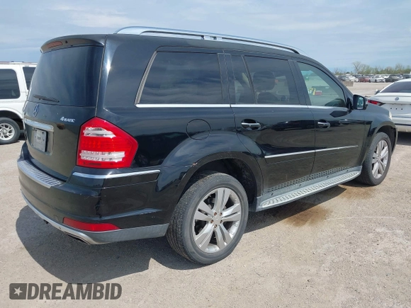 2011 Mercedes-Benz GL-Class GL 450 with VIN 4JGBF7BE9BA687478, listed as a IAAI auction lot 41892450 with 238,331 mi miles. Bid and sale history available at carsss.com. Image 4.