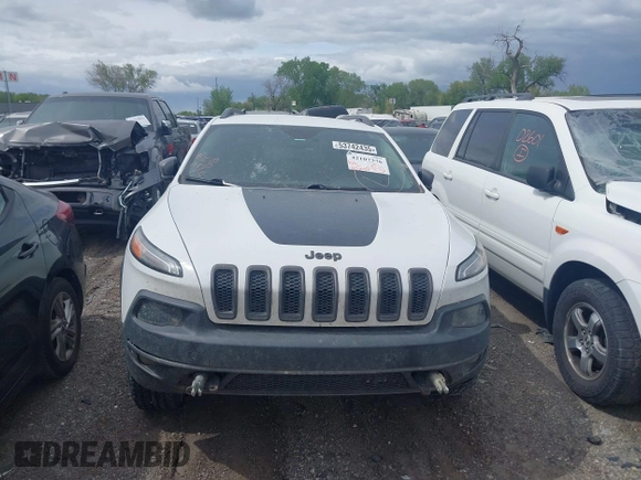 2018 Jeep Cherokee Trailhawk with VIN 1C4PJMBX3JD548761, listed as a IAAI auction lot 42107376 with 148,525 mi miles and . Bid and sale history available at DreamBid. Image 11.
