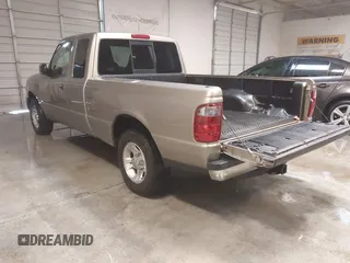 2004 Ford Ranger XLT Appearance with VIN 1FTYR44E24PA93199, listed as a IAAI auction lot 41379700 with 178,609 mi miles. Bid and sale history available at carsss.com. Image 3.