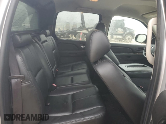 2013 Chevrolet Avalanche LT with VIN 3GNMCFE0XDG166068, listed as a Copart auction lot 43021835 with 148,575 mi miles and Salvage Title. Bid and sale history available at DreamBid. Image 10.