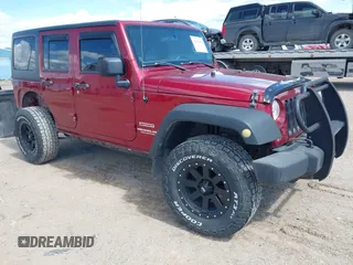 2012 Jeep Wrangler Unlimited Sport z VIN 1C4BJWDG8CL258625, wystawiony jako IAAI lot #42266102 z przebiegiem 58 594 mil mil oraz . Historia ofert i sprzedaży dostępna na DreamBid. Obrazek 1.