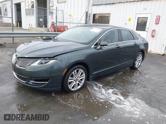 2015 Lincoln MKZ z VIN 3LN6L2J99FR605715, wystawiony jako IAAI lot #41431384 z przebiegiem Nie podano mil oraz . Historia ofert i sprzedaży dostępna na DreamBid. Obrazek 2.