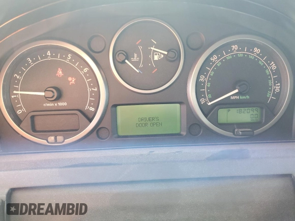 2005 Land Rover LR3 SE with VIN SALAD254X5A315396, listed as a Copart auction lot 60348205 with 182,099 mi miles and Salvage title. Bid and sale history available at DreamBid. Image 9.