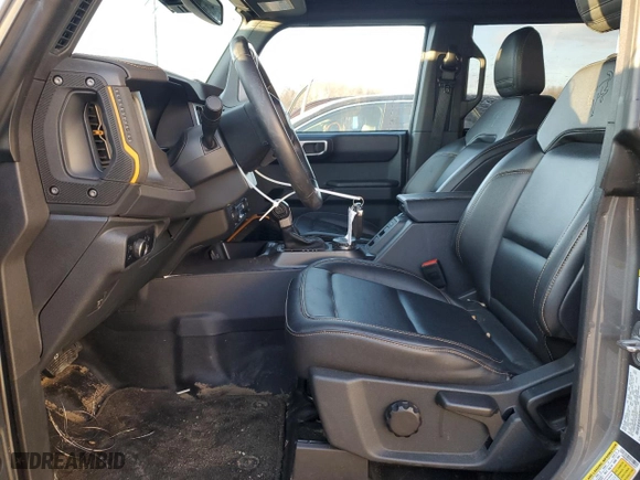 2024 Ford Bronco Badlands with VIN 1FMEE9BP1RLA55327, listed as a Copart auction lot 42149455 with 6,767 mi miles and Salvage Title. Bid and sale history available at carsss.com. Image 7.