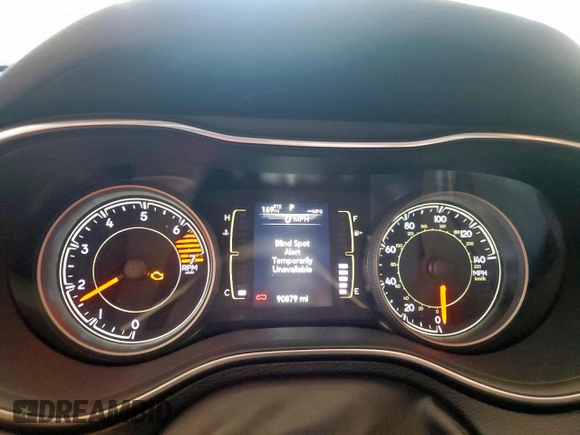2021 Jeep Cherokee Latitude with VIN 1C4PJLCB4MD156082, listed as a Copart auction lot 62581155 with 90,879 mi miles and Salvage title. Bid and sale history available at DreamBid. Image 9.