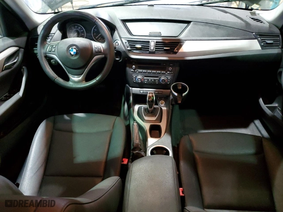 2015 BMW X1 xDrive28i with VIN WBAVL1C5XFVY31850, listed as a Copart auction lot 49700555 with 112,442 mi miles and Clean Title. Bid and sale history available at carsss.com. Image 8.