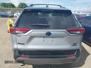 2021 Toyota RAV4 Hybrid XSE with VIN 4T3E6RFV6MU040399, listed as a IAAI auction lot 42020866 with 46,593 mi miles and . Bid and sale history available at DreamBid. Image 17.