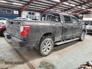 2016 Nissan Titan XD Platinum Reserve with VIN 1N6BA1F47GN515030, listed as a Copart auction lot 88637565 with 162,195 mi miles and Clean Title. Bid and sale history available at carsss.com. Image 3.