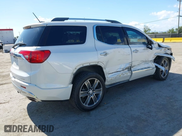 2017 GMC Acadia Denali z VIN 1GKKNXLS4HZ162970, wystawiony jako IAAI lot #42266517 z przebiegiem 60 605 mil mil oraz . Historia ofert i sprzedaży dostępna na DreamBid. Obrazek 4.