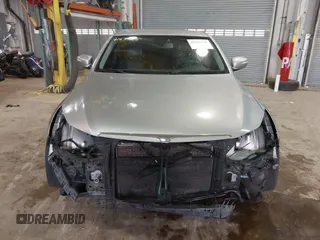 2013 Hyundai Genesis 3.8L with VIN KMHGC4DD5DU250581, listed as a IAAI auction lot 41531115 with 1 mi miles. Bid and sale history available at carsss.com. Image 13.