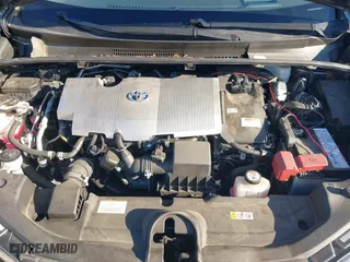 2022 Toyota Prius L Eco with VIN JTDKAMFUON3182683, listed as a IAAI auction lot 41818975 with 23,278 mi miles. Bid and sale history available at carsss.com. Image 10.