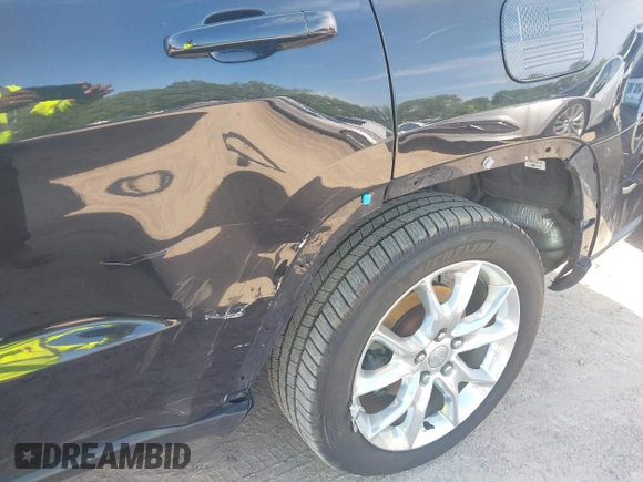 2014 Jeep Grand Cherokee Limited with VIN 1C4RJFBT2EC147036, listed as a IAAI auction lot 42533104 with 154,543 mi miles and . Bid and sale history available at DreamBid. Image 6.