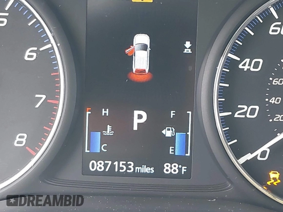 2020 Mitsubishi Outlander SE z VIN JA4AD3A33LZ006114, wystawiony jako IAAI lot #42288365 z przebiegiem 87 153 mil mil oraz . Historia ofert i sprzedaży dostępna na DreamBid. Obrazek 16.