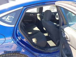 2016 Chrysler 200 Limited with VIN 1C3CCCAB4GN112453, listed as a IAAI auction lot 41616898 with 149,200 mi miles. Bid and sale history available at carsss.com. Image 8.