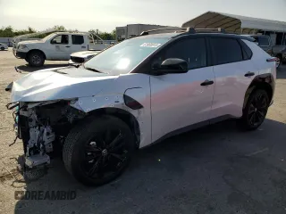 2025 Toyota bZ4X XLE z VIN JTMABACA6SA092821, wystawiony jako Copart lot #61958915 z przebiegiem 3 497 mil mil oraz Szkoda całkowita • Salvage title. Historia ofert i sprzedaży dostępna na DreamBid. Obrazek 1.