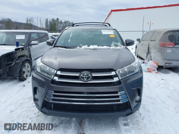 2017 Toyota Highlander Limited with VIN 5TDDZRFH9HS361759, listed as a IAAI auction lot 41359936 with 102,705 mi miles and . Bid and sale history available at DreamBid. Image 12.