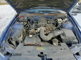2008 Ford Mustang z VIN 1ZVH80N485162908, wystawiony jako Copart lot #84548294 z przebiegiem 140 215 mil mil oraz Czysty tytuł • Clean title. Historia ofert i sprzedaży dostępna na DreamBid. Obrazek 13.