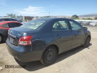 2008 Toyota Yaris z VIN JTDBT903781205321, wystawiony jako Copart lot #58863655 z przebiegiem 103 584 mil mil oraz Szkoda całkowita • Salvage title. Historia ofert i sprzedaży dostępna na DreamBid. Obrazek 3.