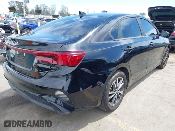 2022 Kia Forte LXS with VIN 3KPF24AD3NE450379, listed as a IAAI auction lot 42014796 with 109,296 mi miles. Bid and sale history available at carsss.com. Image 4.
