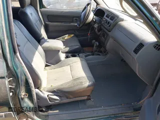 2000 Nissan Xterra XE with VIN 5N1ED28Y9YC565062, listed as a IAAI auction lot 40678721 with 300,967 mi miles and . Bid and sale history available at DreamBid. Image 5.
