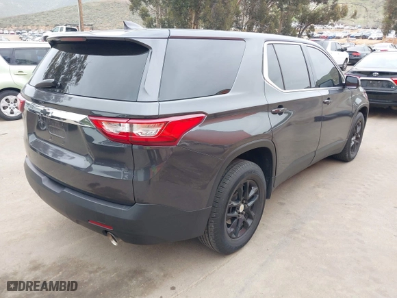 2018 Chevrolet Traverse LS with VIN 1GNERFKW3JJ280581, listed as a IAAI auction lot 41881686 with 70,684 mi miles. Bid and sale history available at carsss.com. Image 4.