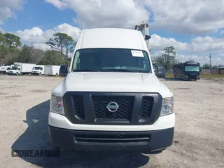 2020 Nissan NV Cargo SV z VIN 1N6BF0LY8LN803023, wystawiony jako IAAI lot #41555879 z przebiegiem 54 421 mil mil oraz . Historia ofert i sprzedaży dostępna na DreamBid. Obrazek 12.