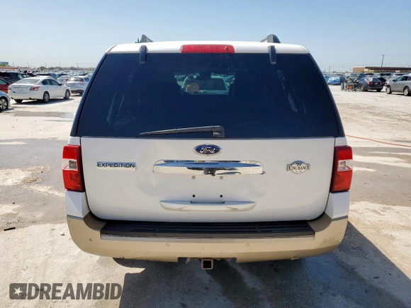 2013 Ford Expedition Max XLT with VIN 1FMJK1J56DEF21842, listed as a Copart auction lot 52733815 with 143,869 mi miles and Clean title. Bid and sale history available at DreamBid. Image 6.