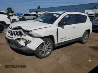 2016 Jeep Compass Sport SE z VIN 1C4NJDBB5GD799656, wystawiony jako Copart lot #74236384 z przebiegiem 132 990 mil mil oraz Czysty tytuł • Clean title. Historia ofert i sprzedaży dostępna na DreamBid. Obrazek 1.