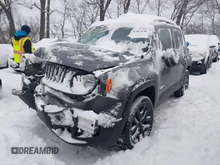 2017 Jeep Renegade Latitude with VIN ZACCJBBB7HPE68351, listed as a IAAI auction lot 41307930 with 129,422 mi miles. Bid and sale history available at carsss.com. Image 6.