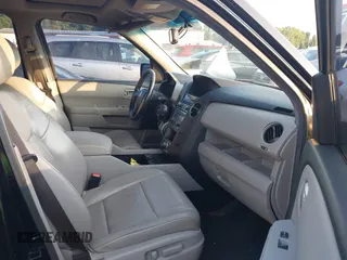 2013 Honda Pilot EX-L z VIN 5FNYF3H65DB022580, wystawiony jako IAAI lot #42418391 z przebiegiem 241 906 mil mil oraz . Historia ofert i sprzedaży dostępna na DreamBid. Obrazek 5.