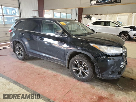 2018 Toyota Highlander LE with VIN 5TDBZRFH6JS898442, listed as a Copart auction lot 60132845 with 166,530 mi miles and Salvage title. Bid and sale history available at DreamBid. Image 4.