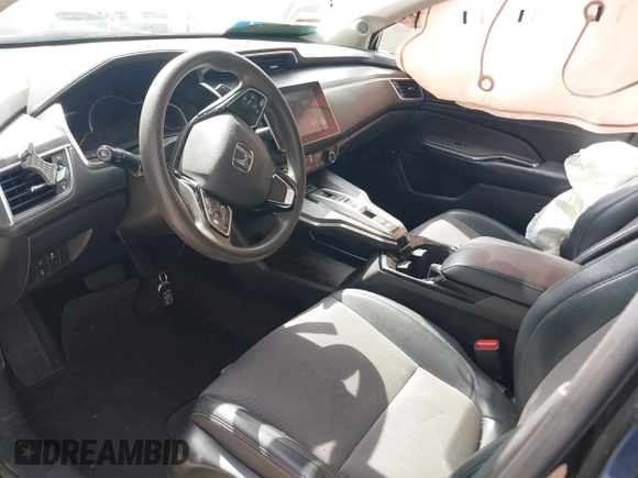 2018 Honda Clarity Plug-In Hybrid with VIN JHMZC5F10JC014054, listed as a IAAI auction lot 41932195 with 100,643 mi miles. Bid and sale history available at carsss.com. Image 5.