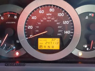 2007 Toyota RAV4 Limited with VIN JTMBK31V076027687, listed as a IAAI auction lot 41592704 with 247,113 mi miles. Bid and sale history available at carsss.com. Image 15.