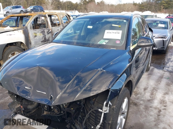 2019 Audi Q5 Premium with VIN WA1ANAFYXK2098173, listed as a IAAI auction lot 41675450 with 37,347 mi miles and . Bid and sale history available at DreamBid. Image 17.