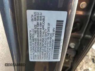 2025 Honda Pilot EX-L with VIN 5FNYG1H44SB063991, listed as a Copart auction lot 47678335 with 5 mi miles and Salvage title. Bid and sale history available at DreamBid. Image 13.