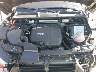 2024 Audi Q5 S line Prestige with VIN WA1FAAFY5R2112458, listed as a IAAI auction lot 41395353 with 10,801 mi miles and . Bid and sale history available at DreamBid. Image 10.