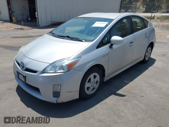 2010 Toyota Prius II z VIN JTDKN3DU1A1280435, wystawiony jako IAAI lot #42358985 z przebiegiem 307 647 mil mil oraz . Historia ofert i sprzedaży dostępna na DreamBid. Obrazek 2.