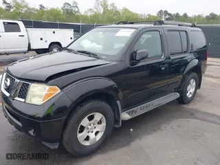 2005 Nissan Pathfinder LE with VIN 5N1AR18W35C742175, listed as a IAAI auction lot 41921815 with 203,973 mi miles. Bid and sale history available at carsss.com. Image 17.