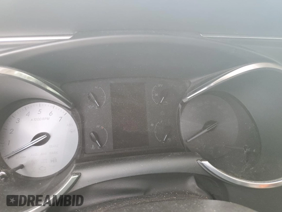 2018 Toyota Sequoia Platinum with VIN 5TDDY5G16JS159903, listed as a Copart auction lot 59853554 with 0 mi miles and Salvage Title. Bid and sale history available at carsss.com. Image 9.
